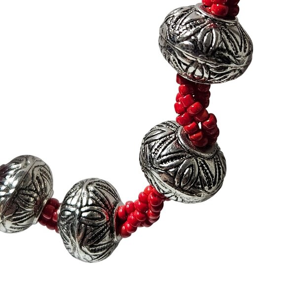 Vintage Red Glass Bead Chunky Necklace Silver Tone Filigree Beads Fashion Women - Picture 2 of 5